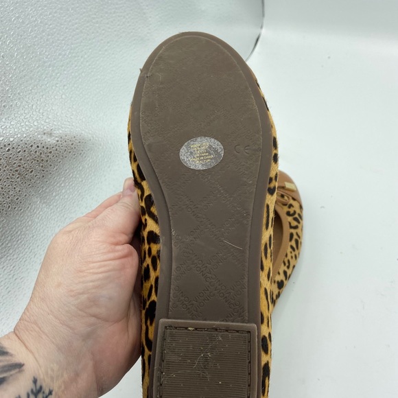 Vionic size 7.5 shoes 🐸* - Picture 3 of 3